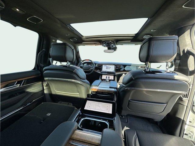 new 2024 Jeep Grand Wagoneer car