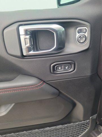 new 2025 Jeep Wrangler car