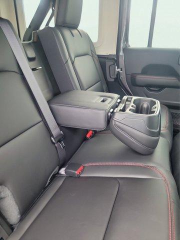 new 2025 Jeep Wrangler car