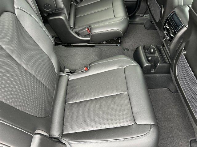 new 2025 Jeep Grand Cherokee L car