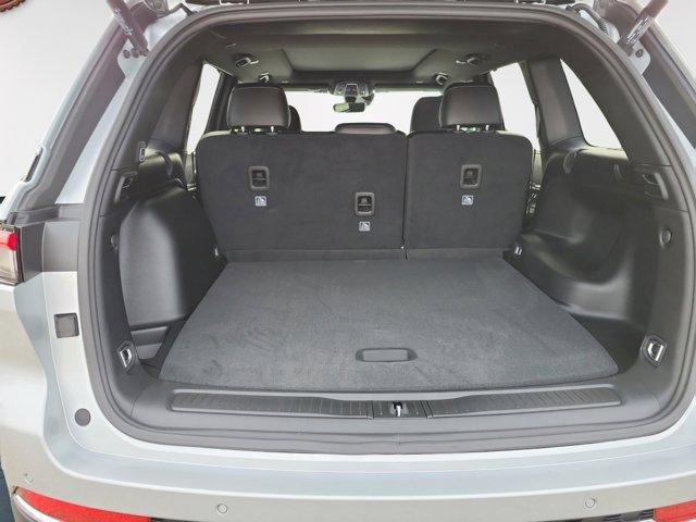 new 2025 Jeep Grand Cherokee car