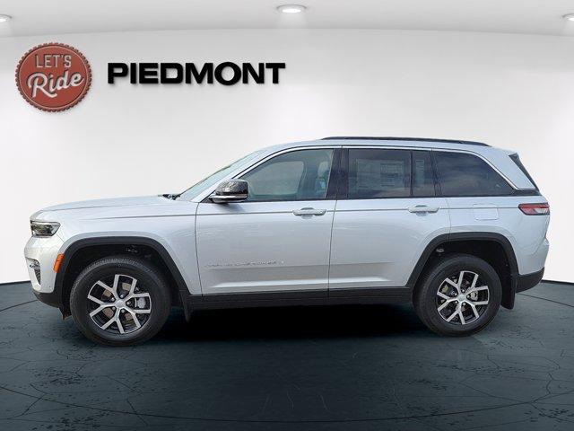 new 2025 Jeep Grand Cherokee car