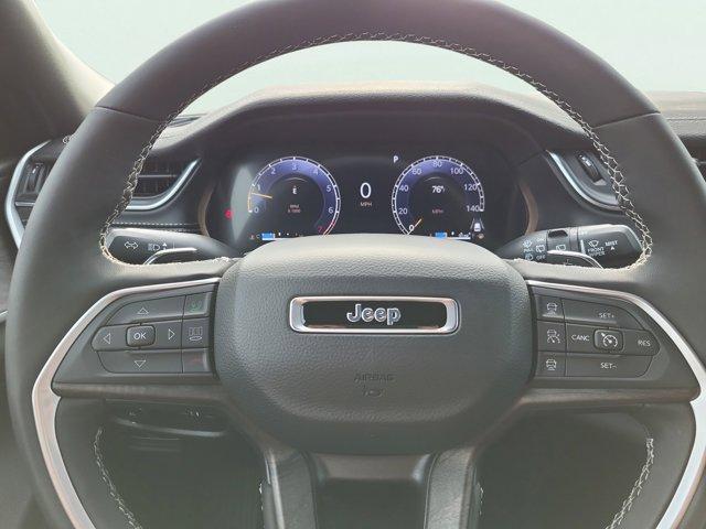 new 2025 Jeep Grand Cherokee car