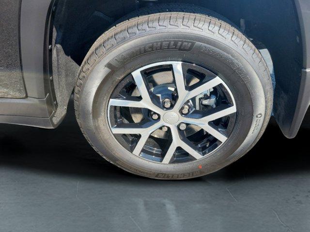 new 2025 Jeep Grand Cherokee L car