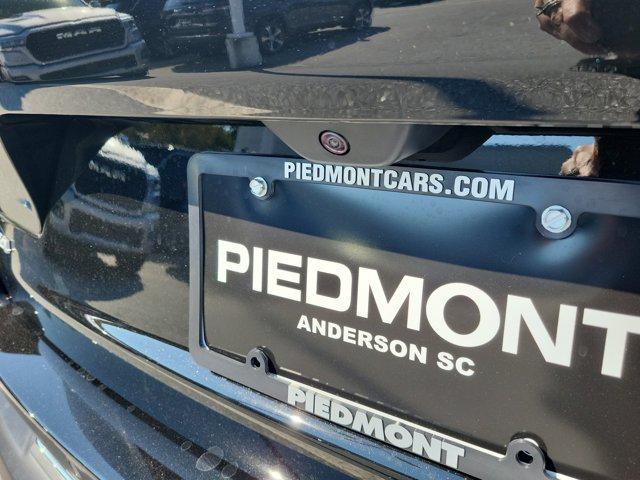 new 2025 Jeep Grand Cherokee L car