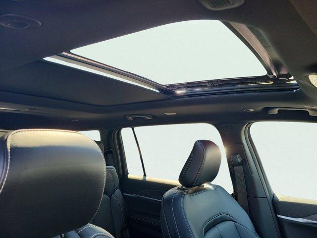 new 2025 Jeep Grand Cherokee L car