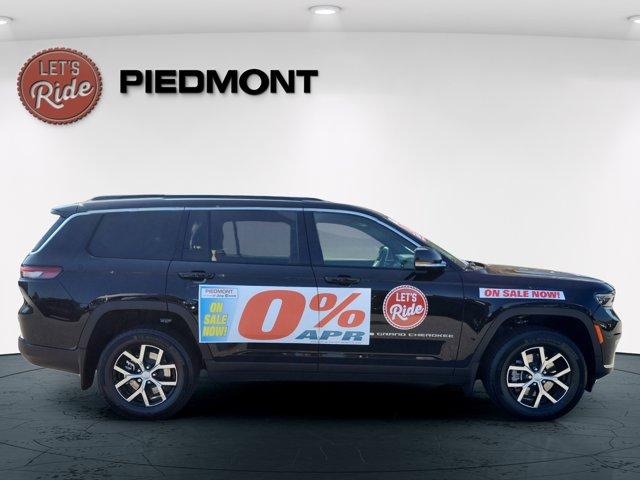 new 2025 Jeep Grand Cherokee L car