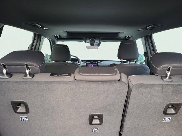 new 2025 Jeep Grand Cherokee car