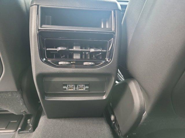 new 2025 Jeep Grand Cherokee car