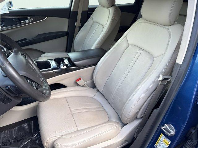 used 2020 Lincoln Nautilus car, priced at $23,950
