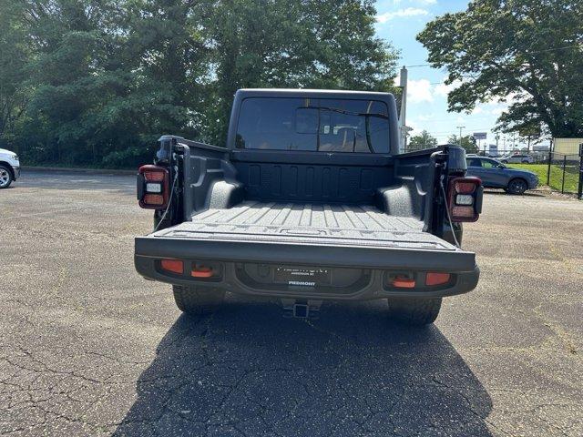 new 2024 Jeep Gladiator car