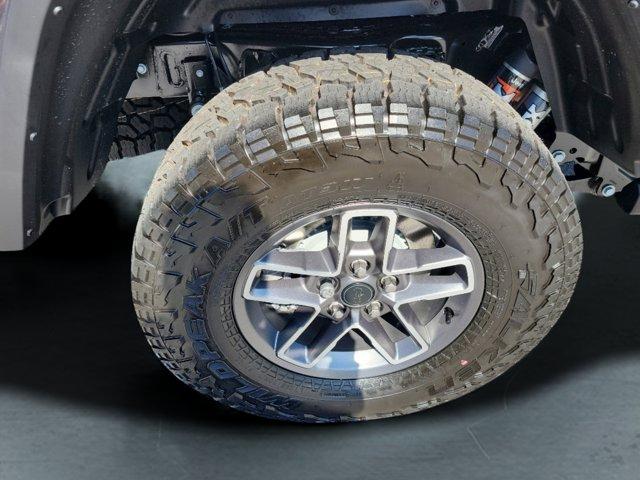 new 2025 Jeep Gladiator car