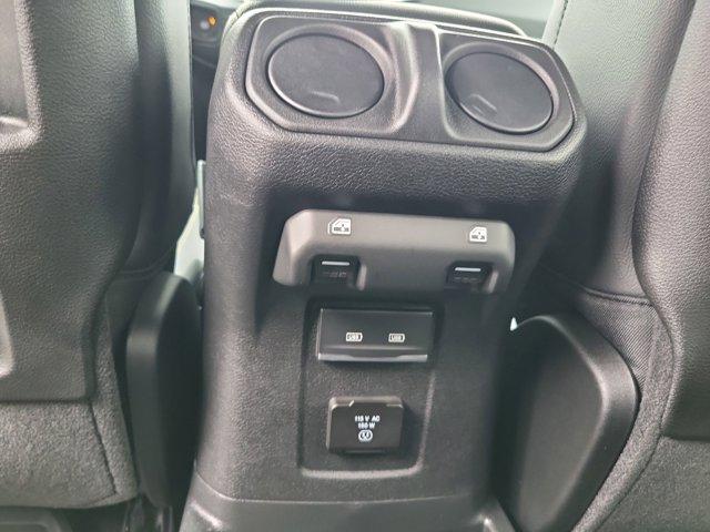 new 2025 Jeep Wrangler car