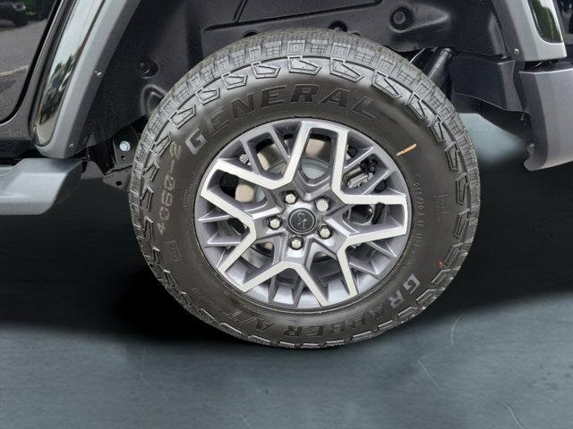 new 2025 Jeep Wrangler car