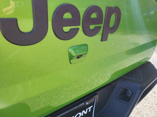 new 2025 Jeep Gladiator car