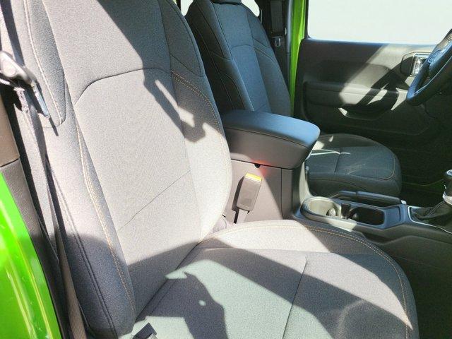 new 2025 Jeep Gladiator car