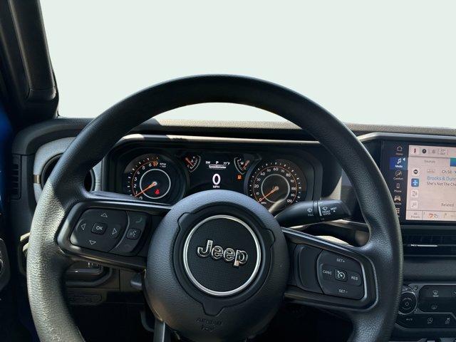 new 2025 Jeep Gladiator car