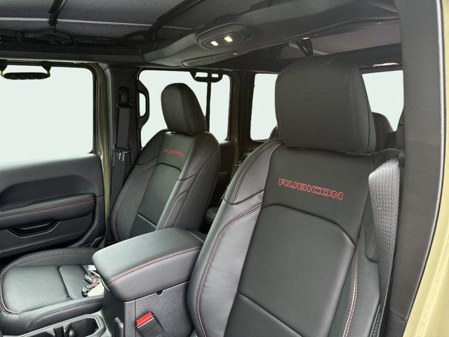 new 2025 Jeep Wrangler car