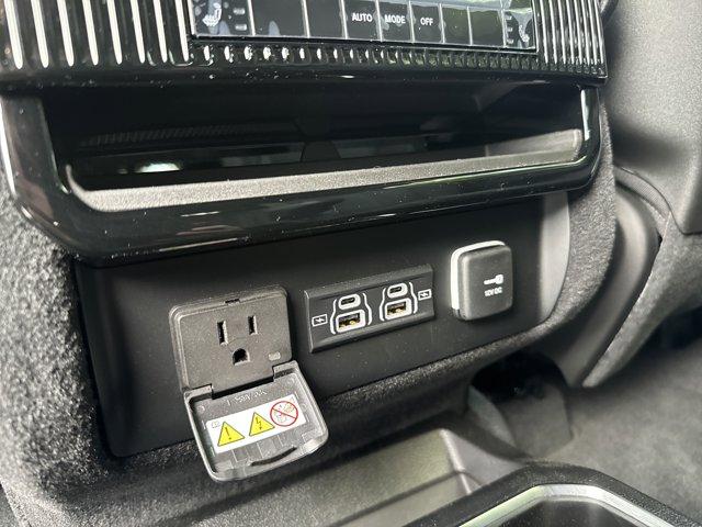new 2025 Jeep Wagoneer car