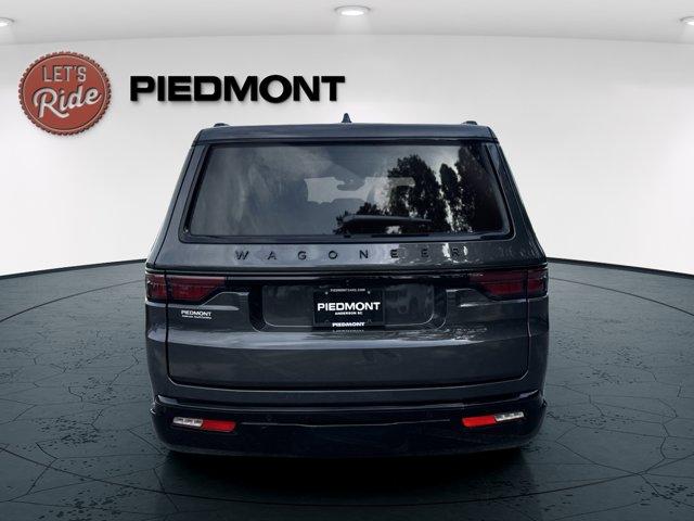 new 2025 Jeep Wagoneer car