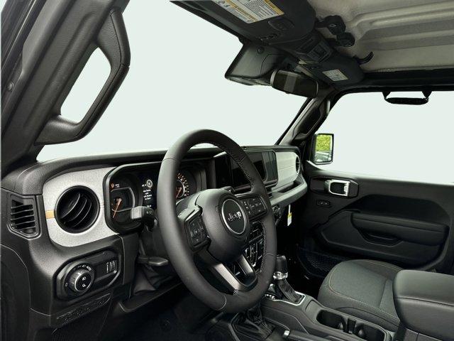 new 2025 Jeep Gladiator car