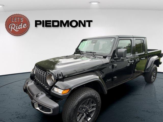 new 2025 Jeep Gladiator car