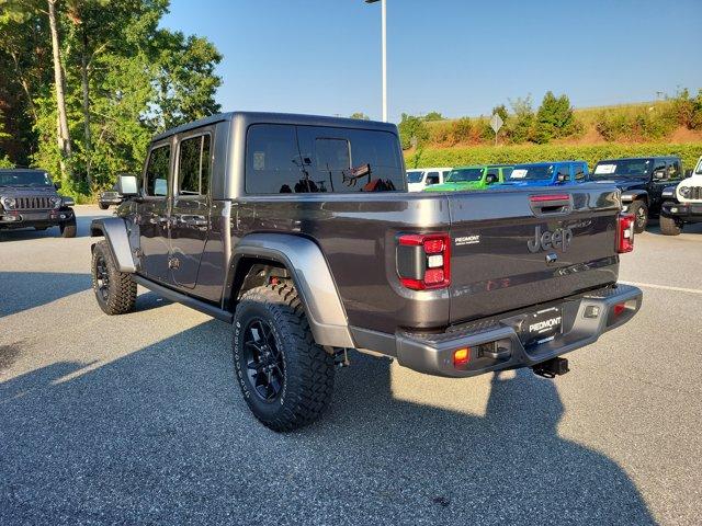 new 2025 Jeep Gladiator car