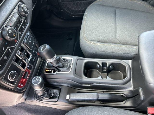 new 2025 Jeep Gladiator car