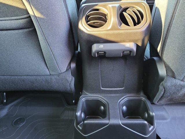 new 2025 Jeep Gladiator car