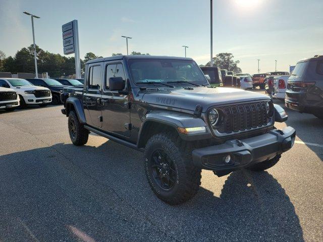 new 2025 Jeep Gladiator car