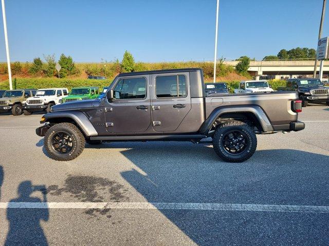 new 2025 Jeep Gladiator car