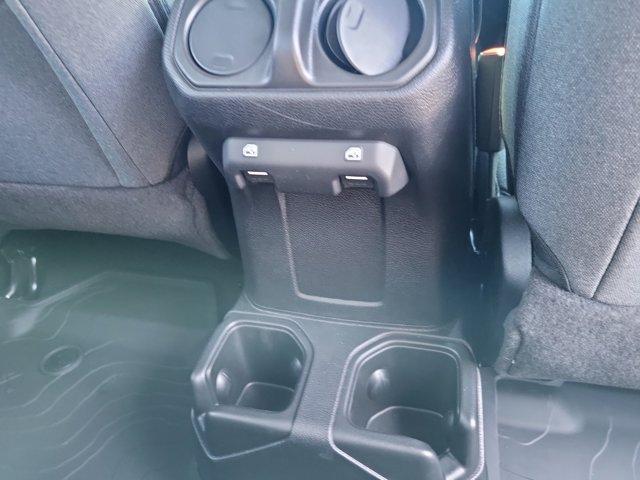 new 2025 Jeep Gladiator car