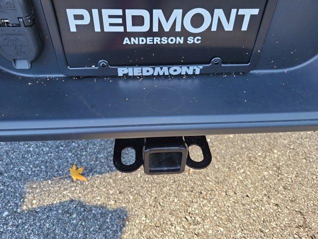 new 2025 Jeep Gladiator car