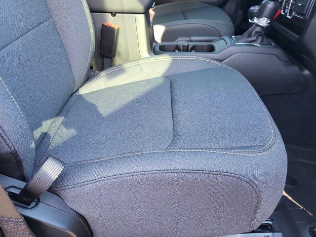 new 2025 Jeep Gladiator car