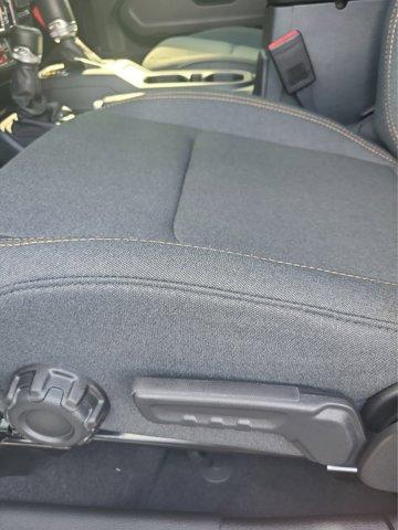 new 2025 Jeep Wrangler car
