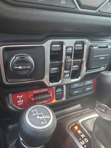 new 2025 Jeep Wrangler car