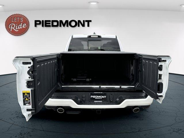 new 2025 Ram 1500 car