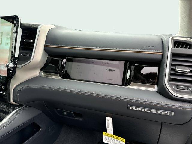 new 2025 Ram 1500 car
