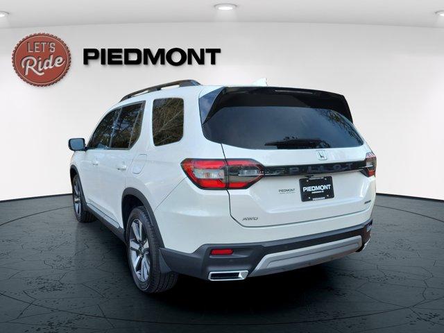 used 2023 Honda Pilot car, priced at $43,450