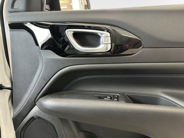 new 2025 Jeep Compass car