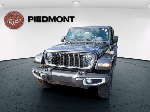 new 2025 Jeep Gladiator car