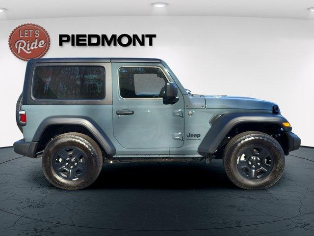 new 2025 Jeep Wrangler car