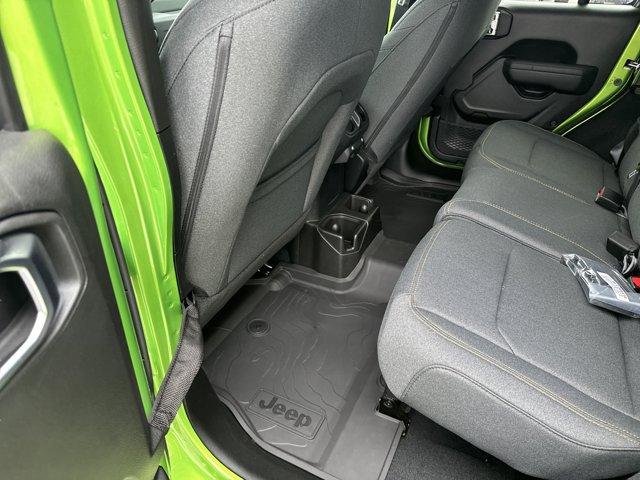 new 2025 Jeep Wrangler car