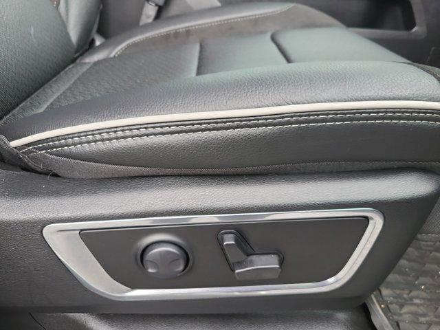 new 2025 Ram 1500 car