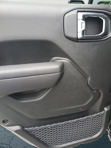 new 2025 Jeep Gladiator car