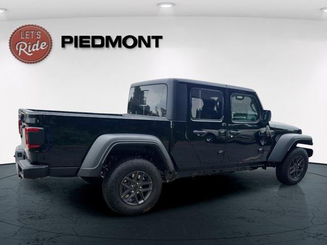 new 2025 Jeep Gladiator car