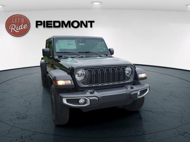 new 2025 Jeep Gladiator car