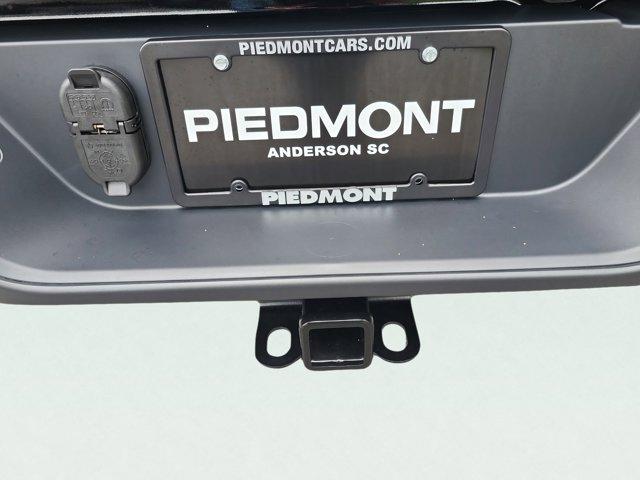 new 2025 Jeep Gladiator car