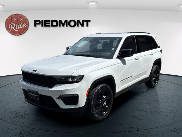 used 2024 Jeep Grand Cherokee car, priced at $43,450