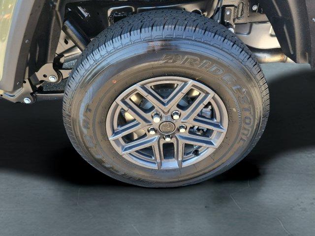 new 2025 Jeep Gladiator car